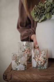 Tuikkulasi hortensia ja perhoset (pieni)