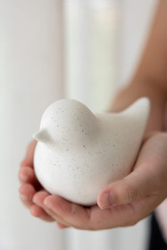 Keramiikkalintu Ellen (iso)