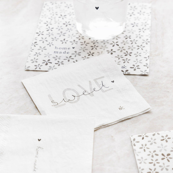 Sweet love paperiservetti