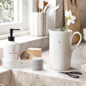 Keittiövälinepurkki