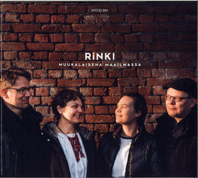 RiNKI: Muukalaisena maailmassa