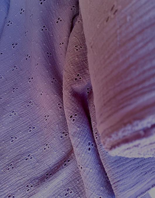 1,6 m pala puuvillamusliini kirjailtu haalea syreeni