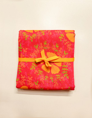 Tyynyliina kirsikka Neilikka