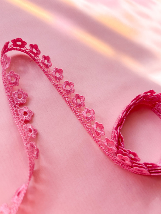 Pitsinauha 13 mm vaalea pinkki
