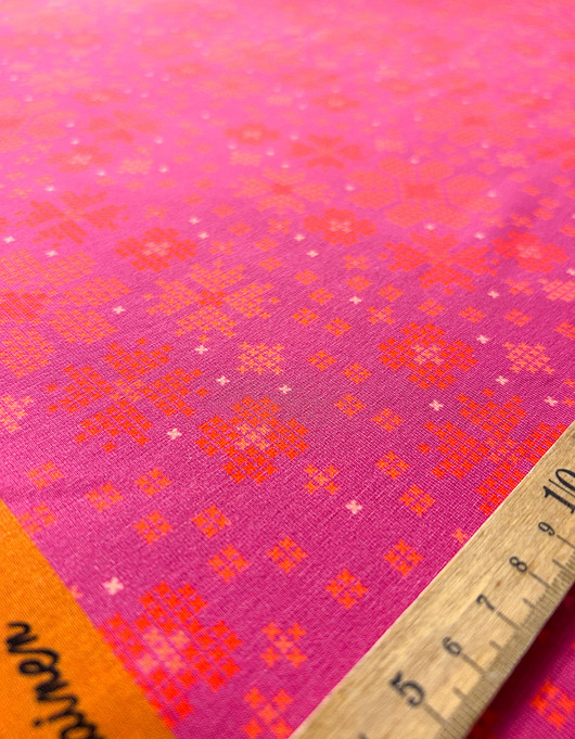 Kotona-puuvillatrikoo fuksia