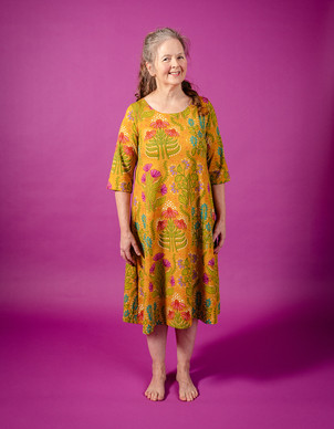 Lili-mekko kultainen