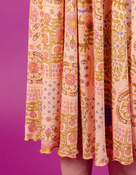 Minea-aamutakki vaalea persikka