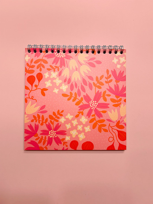 Muistikirja pieni hattara