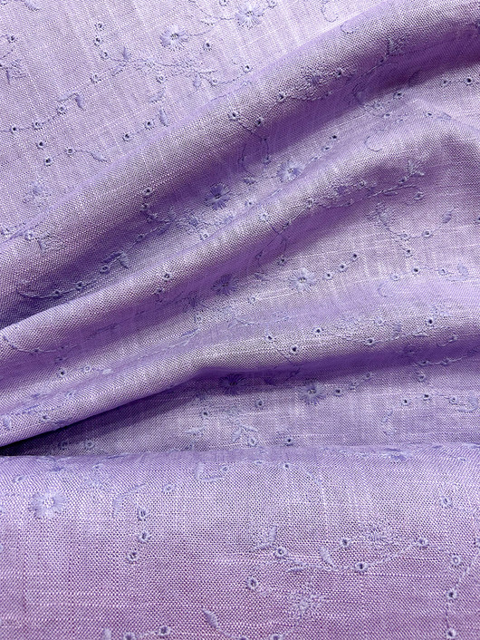 Pellavakangas kirjailtu syreeni