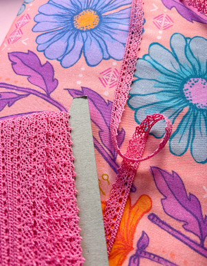 Pitsinauha 12 mm vaalea pinkki