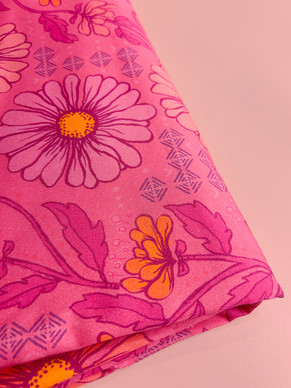 Pussilakana pinkki Aliisan kukkala