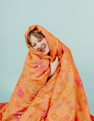 Pussilakana oranssi Aliisan kukkala