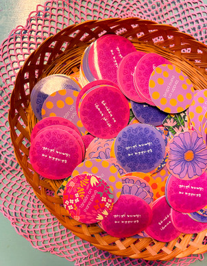 Ihanuus - tarra vaaleanpunainen