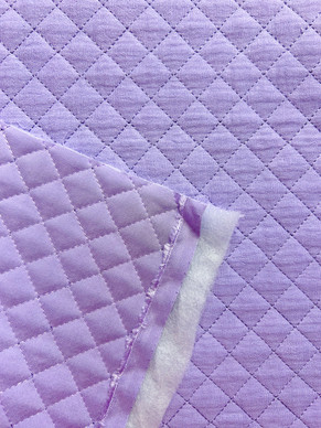 Puuvillamusliini tikattu syreeni