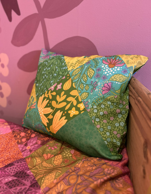 Tyynyliina vihreäsävyinen Tilkkutäkki