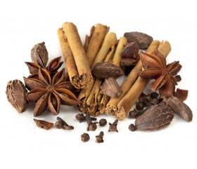 Musta kardemumma -tuoksuöljy