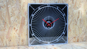 KOTA® -40 - suurikokoinen 3D-tulostettu seinäkello