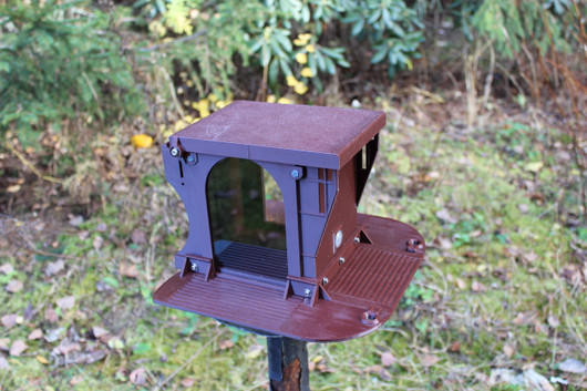 KOTA®- KURRE - kompakti 3D-tulostettu oravien ruokintalaite