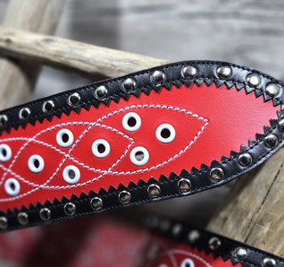 80 mm punainen/musta valkealla ompeleella