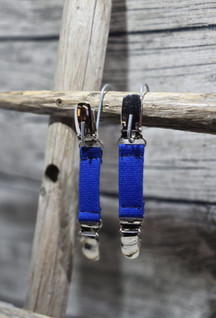 Sininen kintaan pidike