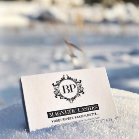 BP Magnetic Lashes Peggy: Lumoavat Magneettiripset Hetkessä!
