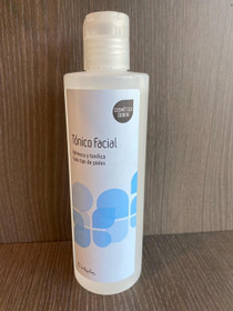 Virkistävä ja kiinteyttävä kasvovesi – Kaikille ihotyypeille