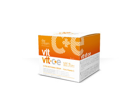 Diet Esthetic VitVit kirkastava C-vitamiini voide SPF15 50ml