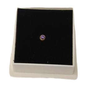 Peggy Sage Kynsilävistyskoru – Ametistizirkoni (18K Kultaa)