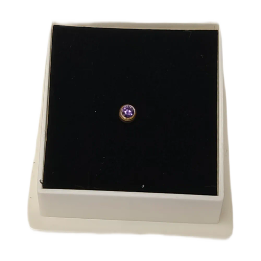 Peggy Sage Kynsilävistyskoru – Ametistizirkoni (18K Kultaa)