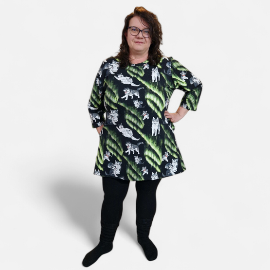 AAVA tunika HUSKYT JA REPOSET XXL pitkähihainen