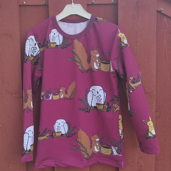 OTSO paita METSÄVÄEN TEEHETKI viininpunainen 86-152cm joustocollege