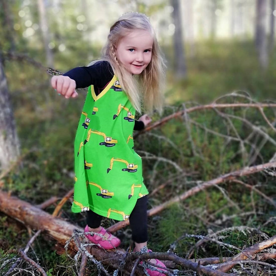 USVA liivimekko KAIVURIT vihreä trikoo 110/116 ja 134/140cm