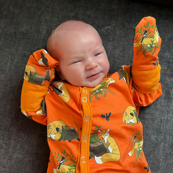 NAAVA tumput useita eri kuoseja, 0-3kk 