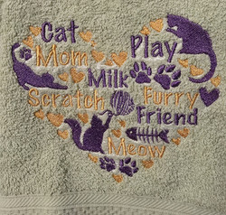 Cat Mom Sydän - TiXu's BlinG Towel Collection