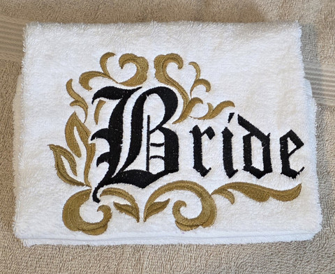 Bride & Groom Damask käsipyyhesetti - TiXu's BlinG Towel Collection