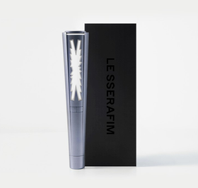 LE SSERAFIM - OFFICIAL LIGHT STICK