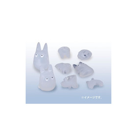 Naapurini Totoro - Läpinäkyvät totorot 3D-palapeli