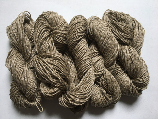 Veera linen yarn Natural