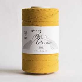 18-säikeinen Molla kalalanka Hunaja