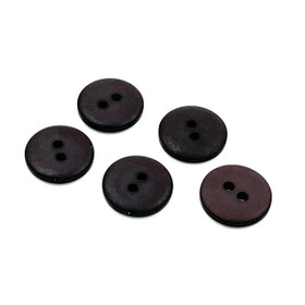 Mustanruskea muovinappi 