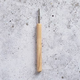 addi Nature Olive tree crochet hook