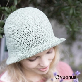 Kesähattu ohje Toivo lankatilaukseen kaupanpäälle