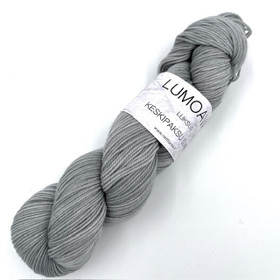 Lumoava luksus keskipaksu sukka Vaaleanharmaa