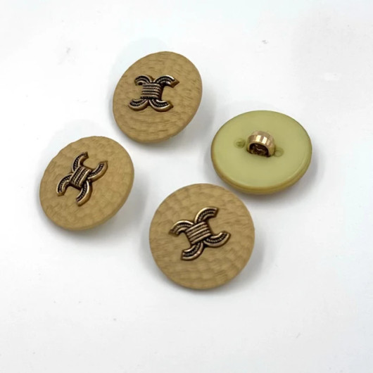 Khaki button
