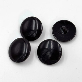 Tummanruskea kantanappi 