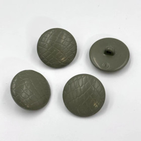 Suomukuvioitu oliivinvihreä kantanappi 