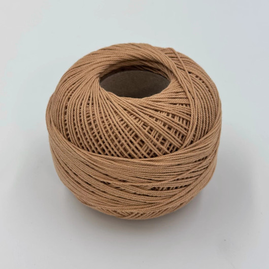 18-säikeinen Molla kalalankakerä Manteli 100g