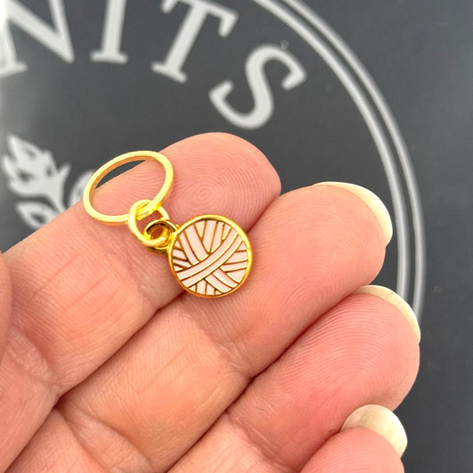 Stitchmarker Christmas edition 2024