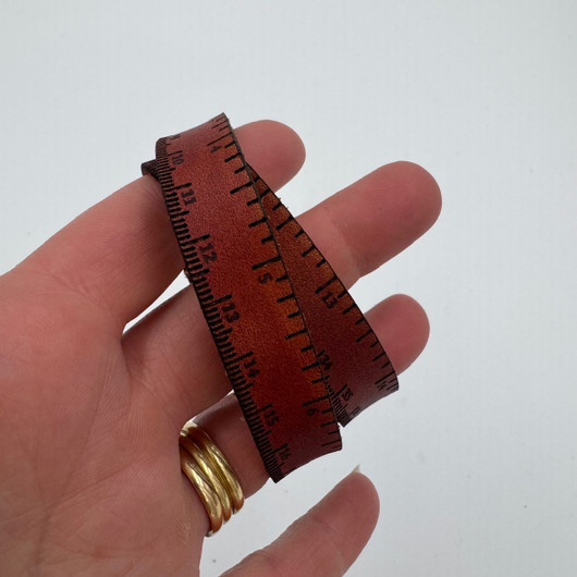 House of Simone Measuring tape for wrist 39 cm