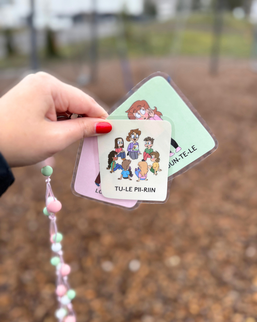 Toiminnanohjauskortit lapsihahmoilla 